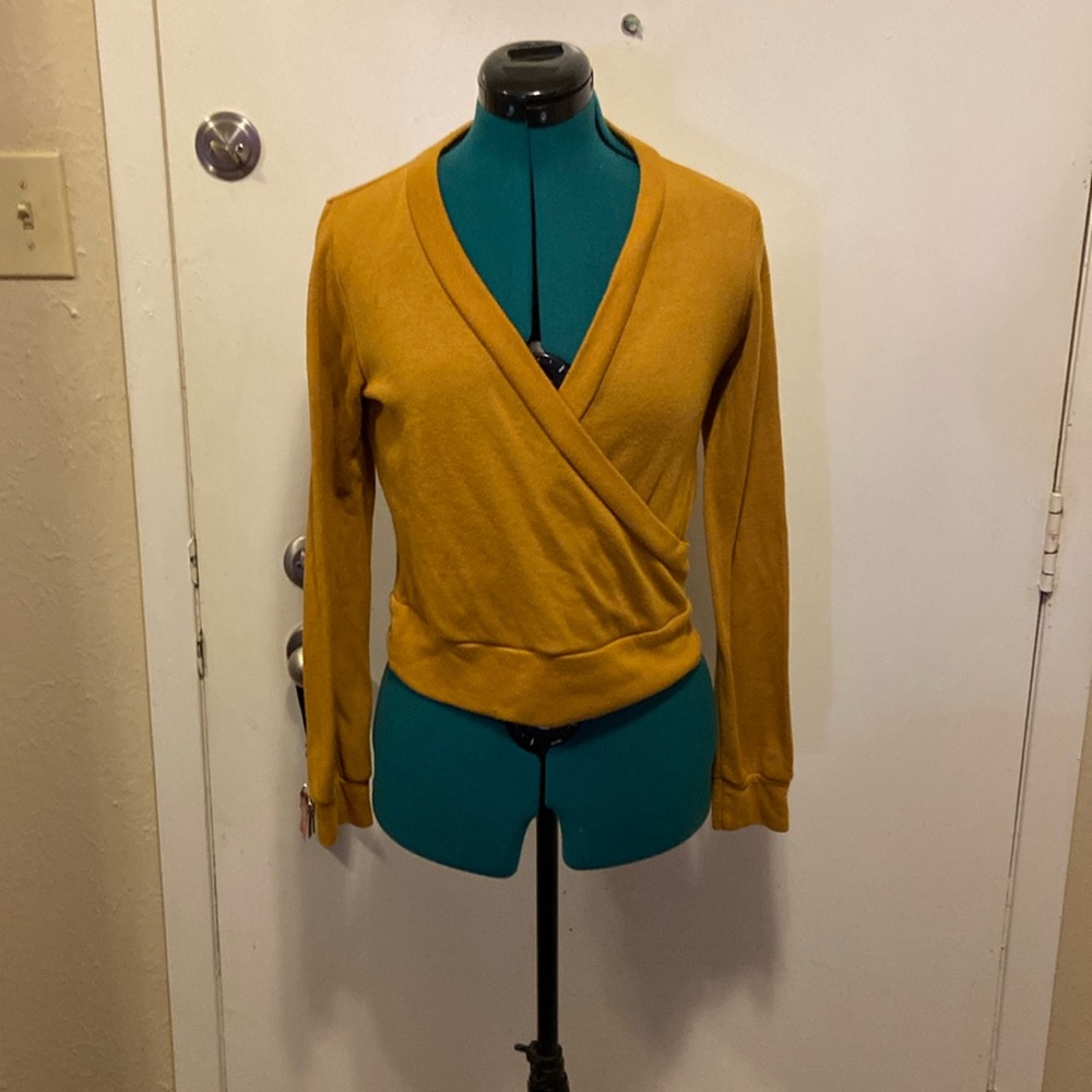 Women’s Petite Faux Wrap Sweater long sleeved Deep Gold Small Petite